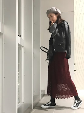 「ADAM ET ROPE'（アダムエロペ）のアイテム（ライダースジャケット）」を使った、NATSUKI さん（レディース・166cm）の秋コーディネート