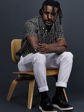 「アイテム（チノパンツ）」を使った、ILoveUglyさん（メンズ・31cm）の春コーディネート