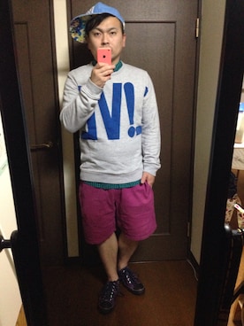 「スウェット×シャツ」｜小林一寿さん（メンズ・164cm・20代）の春コーディネート