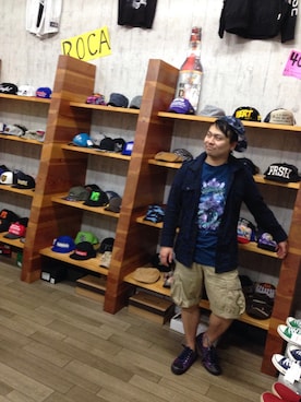 「eyedy（アイディー）のアイテム」を使った、小林一寿さん（メンズ・164cm）の春コーディネート