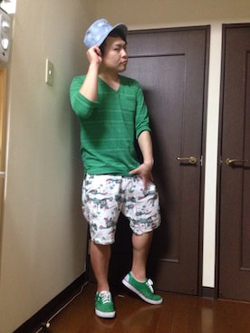 「galvanize（ガルヴァナイズ）のアイテム（トップス）」を使った、小林一寿さん（メンズ・164cm）の夏コーディネート
