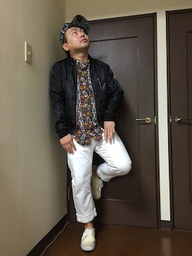 「LRG（エルアールジー）のアイテム（帽子）」を使った、小林一寿さん（メンズ・164cm）の秋コーディネート