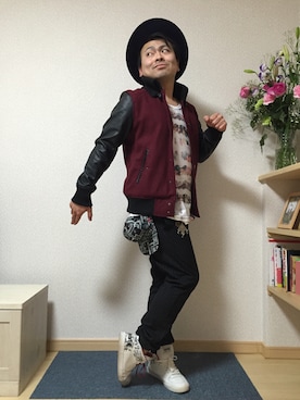 「LRG（エルアールジー）のアイテム（帽子）」を使った、小林一寿さん（メンズ・164cm）の秋コーディネート