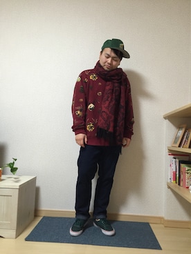 「LRG（エルアールジー）のアイテム（帽子）」を使った、小林一寿さん（メンズ・164cm）の冬コーディネート