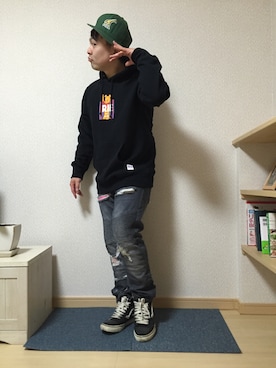 「LRG（エルアールジー）のアイテム（帽子）」を使った、小林一寿さん（メンズ・164cm）の冬コーディネート