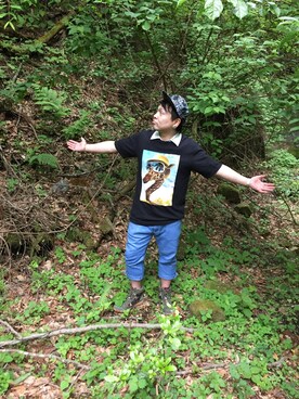 「LRG（エルアールジー）のアイテム（帽子）」を使った、小林一寿さん（メンズ・164cm）の夏コーディネート