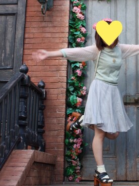 「flower（フラワー）のアイテム（ニット/セーター、グリーン系）」を使った、kinako02さん（レディース・153cm）の夏コーディネート