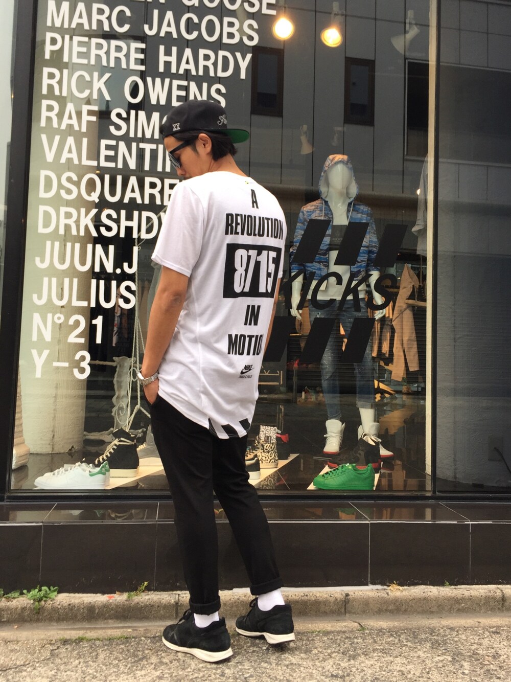 「NIKE、truck & field、KaneZ、adsr、スボーツミックス、ストリートMIX、PLASTIC TOKYO、LHP、LHP名古屋、相川」｜「nike truck & fieldのアイテム（Tシャツ/カットソー、ホワイト系）」を使った、相川直輝さん（メンズ・174cm）の春コーディネートの1枚目の写真