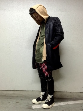 「DANKE SCHON（ダンケシェーン）のアイテム（MA-1）」を使った、相川直輝さん（メンズ・174cm）の秋コーディネート
