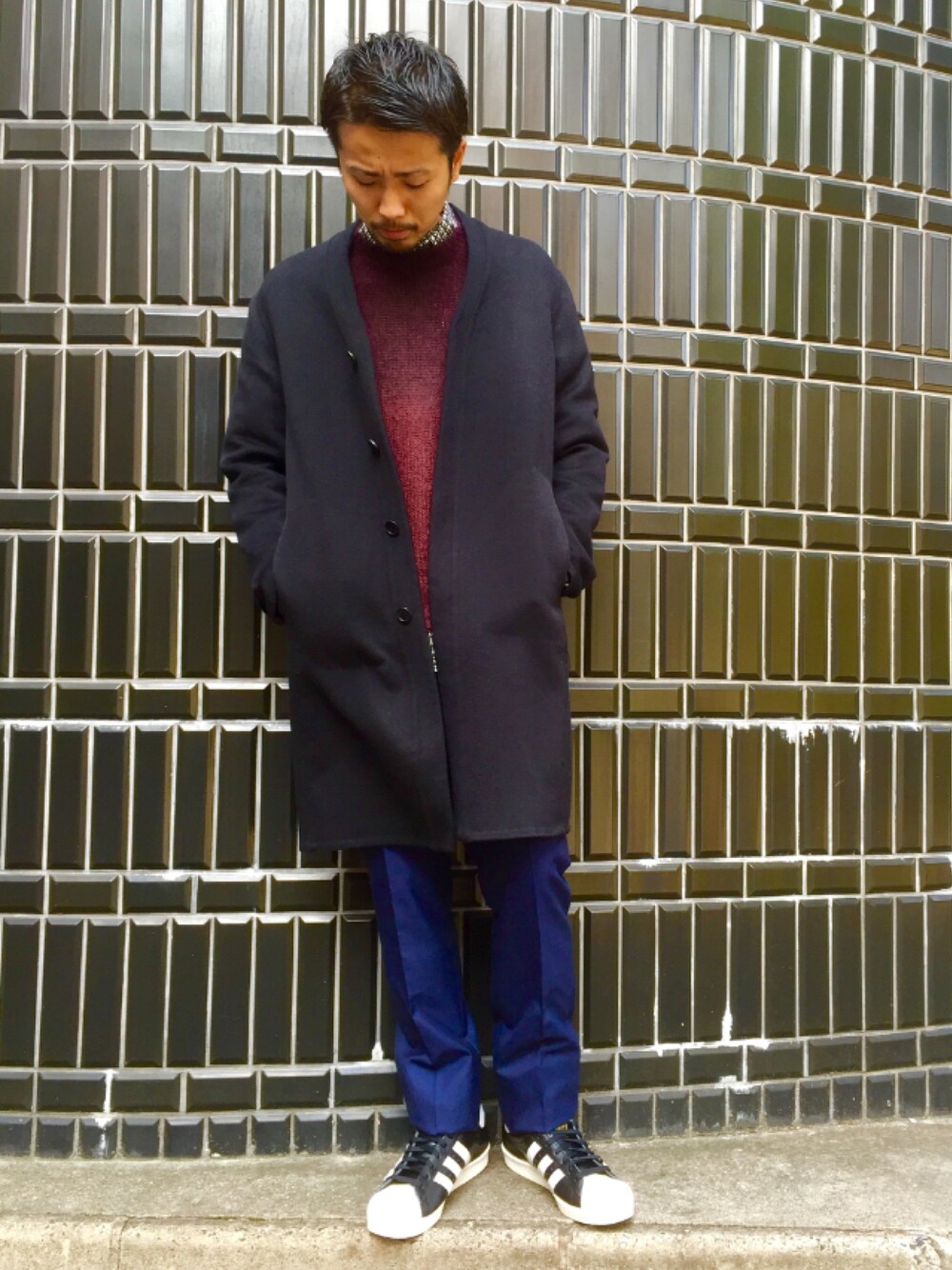 「LHP、LHP名古屋、MARNI、スラックス、スニーカー、相川、adidas originals、イケてる」｜「MARNIのアイテム（チェスターコート、ブラック系）」を使った、相川直輝さん（メンズ・174cm）の秋コーディネートの1枚目の写真
