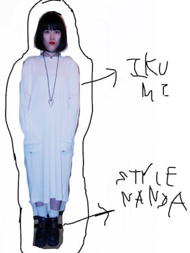 「IKUMI（イクミ）のアイテム（ワンピース、ホワイト系）」を使った、EYEさん（レディース・161cm）の春コーディネート