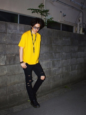 「アイテム（バングル/リストバンド）」を使った、KENiさん（メンズ・176cm・20代）の春コーディネート