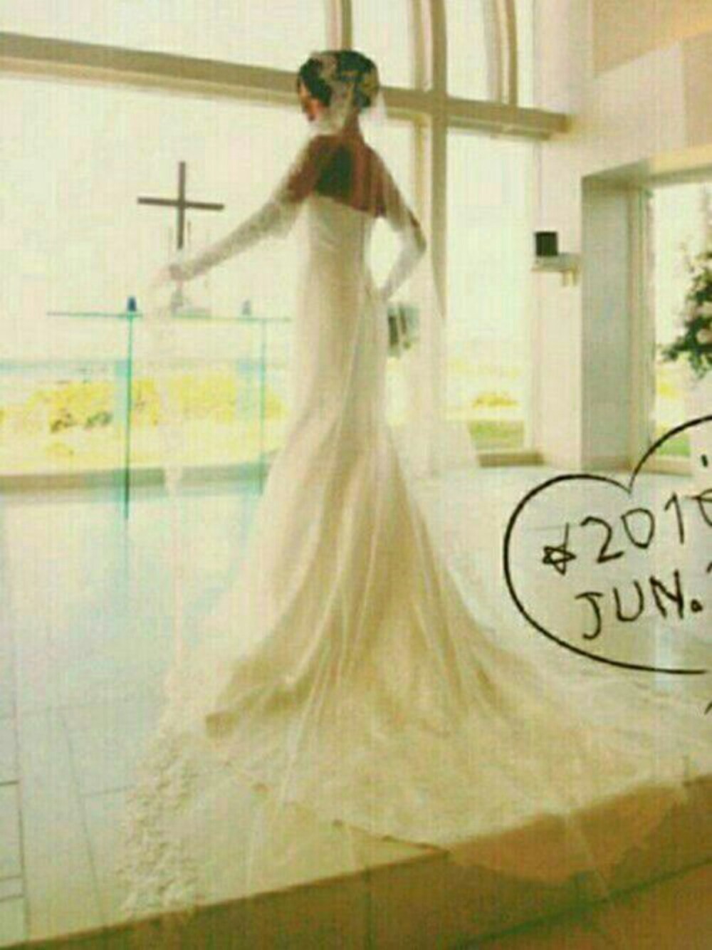 「BACK STYLE フェス、結婚式、ウェディングドレス、沖縄」｜「ワタベウェディングのアイテム（ドレス、ホワイト系）」を使った、★yuki★さん（レディース・161cm）の春コーディネートの1枚目の写真