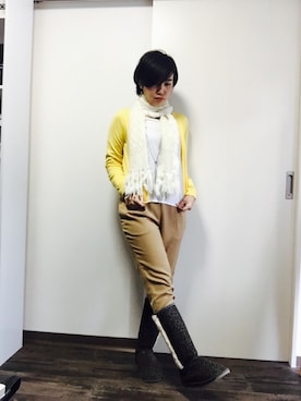 「UNIQLO（ユニクロ）のアイテム（シャツ/ブラウス、ホワイト系）」を使った、Miku Kumagaiさん（レディース・158cm）の秋コーディネート
