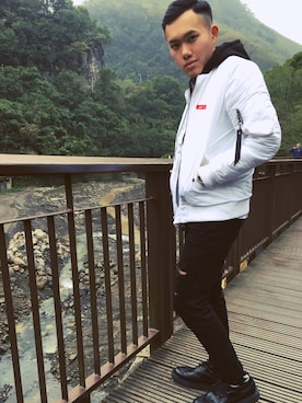 「survival（survival）のアイテム」を使った、homehomexieさん（メンズ・176cm）の冬コーディネート