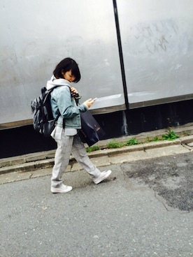 「White Mountaineering」｜「アイテム（デニムジャケット）」を使った、IGさん（レディース・155cm）の春コーディネート