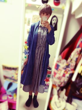 「缶バッチ」｜「アイテム（ジャケット/アウター）」を使った、MIEさん（レディース・166cm）の秋コーディネート