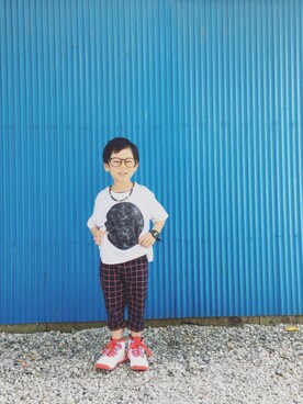 「SWAP MEET MARKET（スワップミートマーケット）のホールプリントTシャツ（Tシャツ/カットソー、ホワイト系）」を使った、soooogoodさん（キッズ・110cm）の夏コーディネート