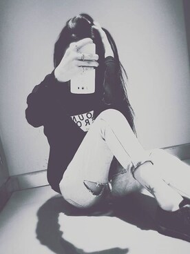 「UNIF（ユニフ）のアイテム（パンツ）」を使った、Cherryさん（レディース・168cm）の秋コーディネート