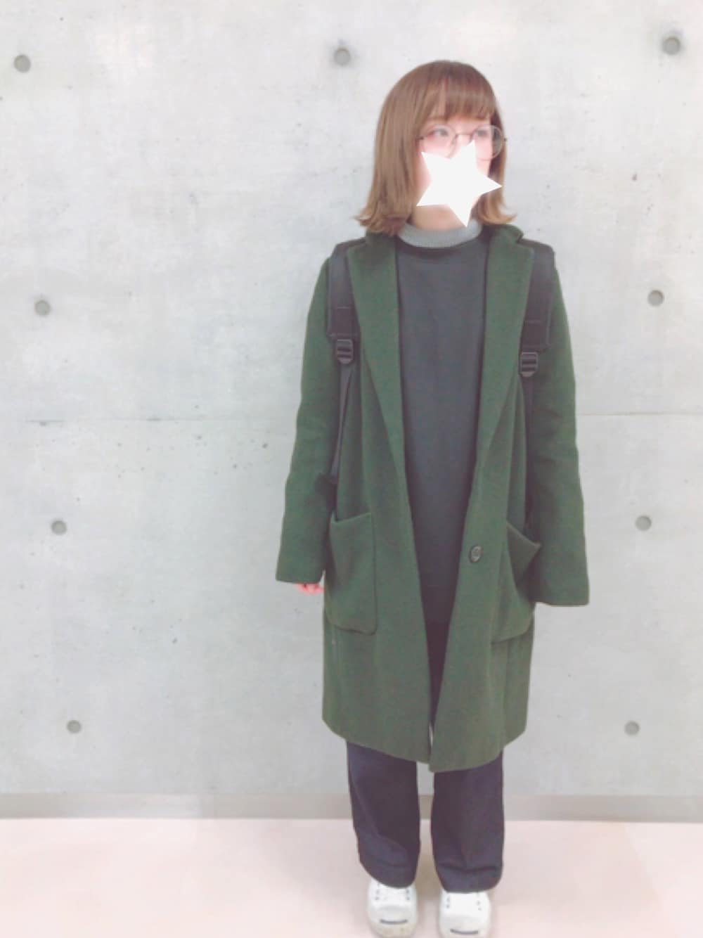 「ガールズバンド、バンドマン」｜「EMODAのアイテム（スウェット、ブラック系）」を使った、Ohnamiさん（レディース・145cm）の秋コーディネートの1枚目の写真