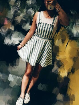 「MONKI（モンキ）のアイテム（キャミソール）」を使った、KaHung Yeungさん（レディース・153cm）の夏コーディネート