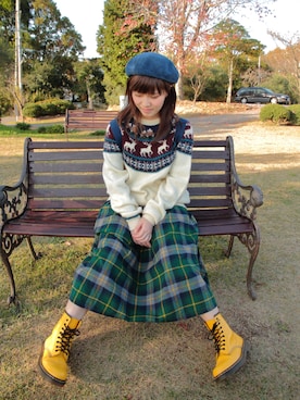 「aiko」｜「アイテム（ハンチング/ベレー帽）」を使った、みぃさん（レディース・155cm）の秋コーディネート