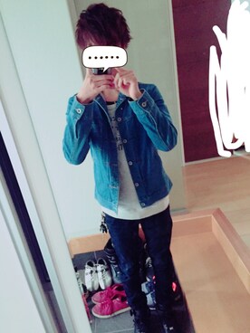 「COMME CA ISM（コムサイズム）のアイテム（デニムジャケット）」を使った、りょうぺいんさん（メンズ・174cm）の春コーディネート