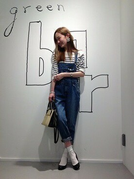 「URBAN RESEARCH Sonny Label（アーバンリサーチサニーレーベル）のアイテム（サロペット/オーバーオール）」を使った、mioさん（レディース・166cm）の春コーディネート