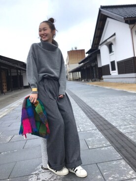 「URBAN RESEARCH（アーバンリサーチ）のUR ヘリンボーンベルト付タックワイドパンツ（その他パンツ）」を使った、mioさん（レディース・166cm）の冬コーディネート