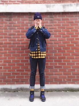 Deun Saem  Leeさんのコーディネート