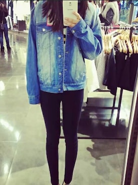 「MIXXO（ミッソ）のアイテム（デニムジャケット、ブルー系）」を使った、我一定能找到属于我的徐太宇さん（レディース）の冬コーディネート