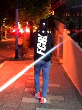 「Supreme （シュプリーム）のアイテム（キャップ、ブラック系）」を使った、サトシさん（メンズ）の秋コーディネート