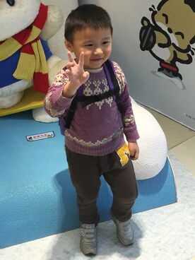 「MoL（モル）のアイテム（パンツ）」を使った、Gigi Yuenさん（キッズ・110cm）の春コーディネート