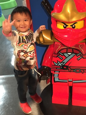 「MoL（モル）のアイテム（パンツ）」を使った、Gigi Yuenさん（キッズ・110cm）の春コーディネート