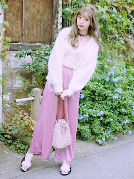 「flower（フラワー）のアイテム（クラッチバッグ）」を使った、Nanaa__さん（レディース・161cm）の秋コーディネート