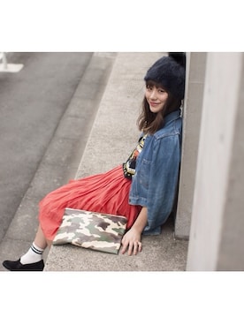 「Casselini（キャセリーニ）のアイテム（ニットキャップ/ビーニー）」を使った、田山総子さん（レディース・160cm）の秋コーディネート
