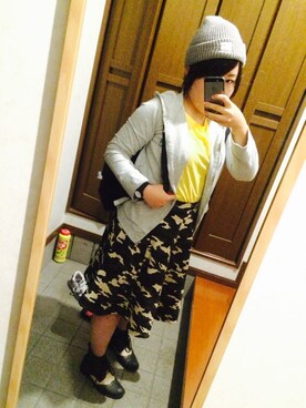 「GAP（ギャップ）のアイテム（Tシャツ/カットソー、イエロー系）」を使った、Aちゃんさん（レディース・150cm）の秋コーディネート