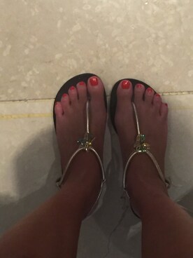 「GIUSEPPE ZANOTTI DESIGN（ジュゼッペザノッティデザイン）のアイテム（サンダル）」を使った、Anna Naさん（レディース・165cm）の冬コーディネート