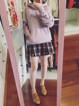 「LILY BROWN（リリーブラウン）のアイテム（パーカー）」を使った、ゆきこさん（レディース・158cm）の冬コーディネート