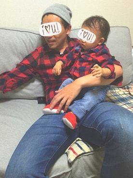 「H&M（エイチ・アンド・エム）のアイテム（デニムパンツ、ブルー系）」を使った、ouiさん（キッズ・110cm）の夏コーディネート