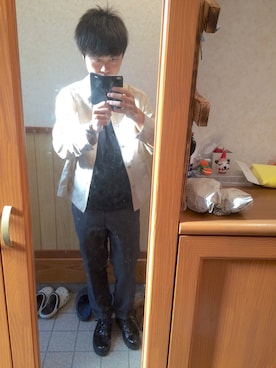 「Simplicite（サンプリシテ）のアイテム（スラックス）」を使った、yoshikiさん（メンズ・169cm）の秋コーディネート