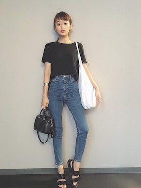 「Saint Laurent（サンローラン）のアイテム（バッグ）」を使った、近藤千尋さん（レディース・160cm）の夏コーディネート