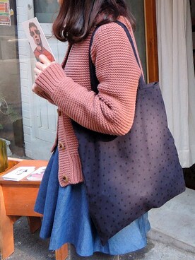 「アイテム（エコバッグ/サブバッグ、ブラック系）」を使った、ZEMMAWORLDさん（レディース・164cm）の冬コーディネート