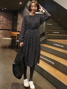 「黒タイツ」｜ZEMMAWORLDさん（レディース・164cm）の冬コーディネート