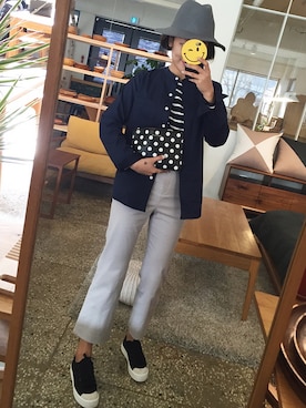 「ホワイトパンツ」｜「アイテム（スラックス）」を使った、ZEMMAWORLDさん（レディース・164cm）の冬コーディネート