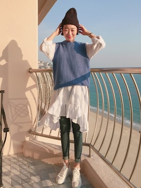 「青×白」｜ZEMMAWORLDさん（レディース・164cm）の冬コーディネート