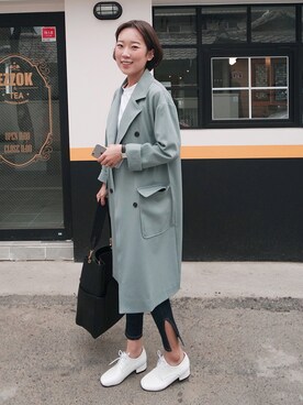 「 カジュアル」｜「アイテム（トレンチコート）」を使った、ZEMMAWORLDさん（レディース・164cm）の冬コーディネート