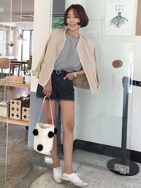 「 カジュアル」｜「アイテム（ノーカラージャケット）」を使った、ZEMMAWORLDさん（レディース・164cm）の春コーディネート