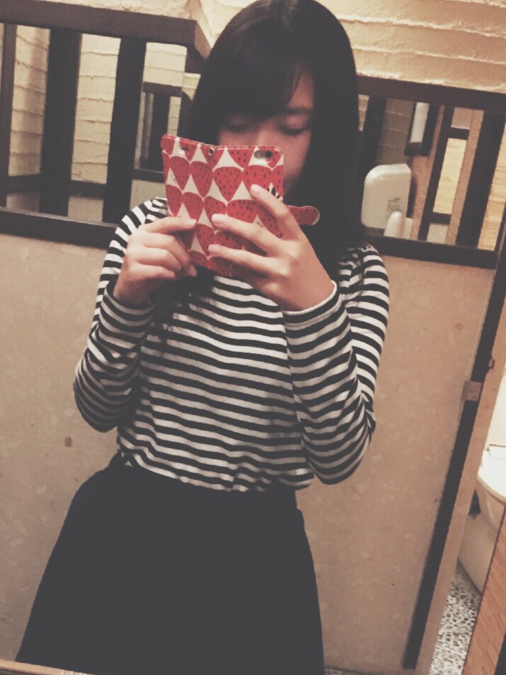 「ボーダートップス」｜「RETRO GIRLのアイテム（Tシャツ/カットソー、ブラック系）」を使った、ma!さん（レディース・156cm）の秋コーディネートの1枚目の写真