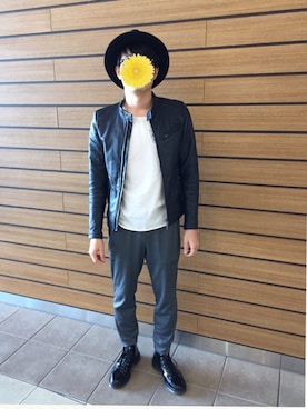 「Dr. Martens（ドクターマーチン）のアイテム（パンプス）」を使った、teroroさん（メンズ・175cm）の秋コーディネート
